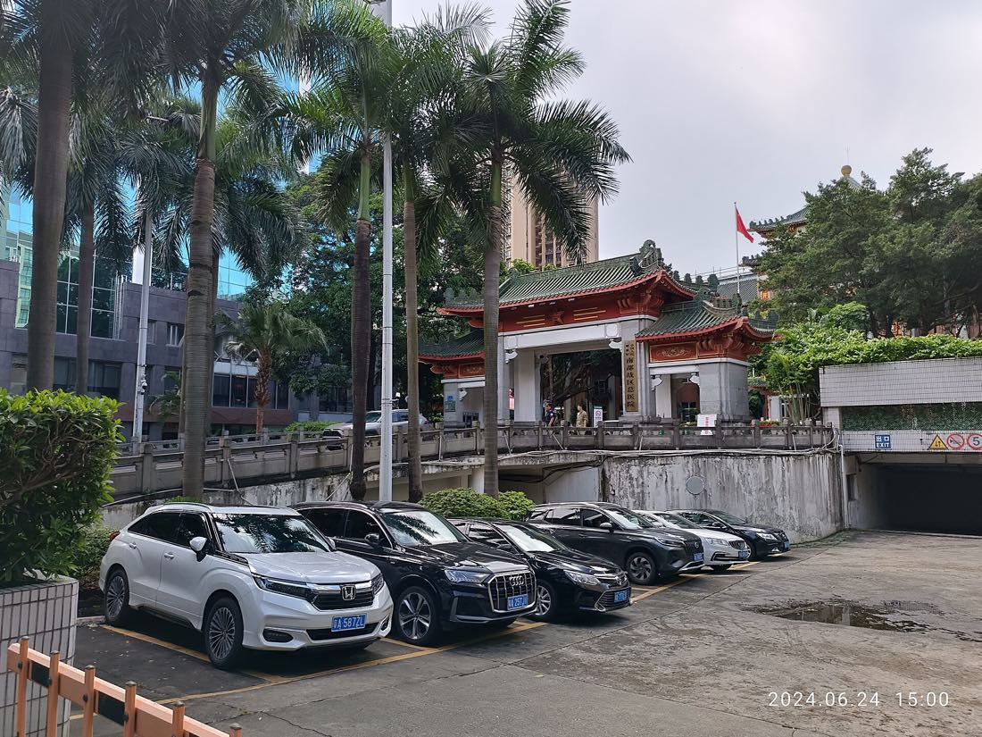 A street in Yuexiu district, the old core of Guangzhou